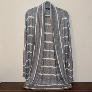 Doe & Rae Striped Gray & White Circular Batwing Cardigan Sz. S